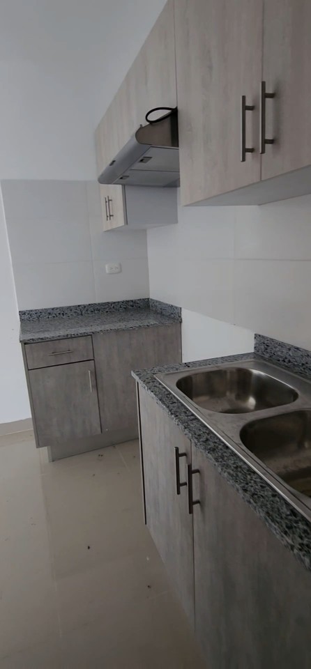 apartamentos - Mudate Hoy con Un Inicial RD$960,000. Primer Nivel. 8