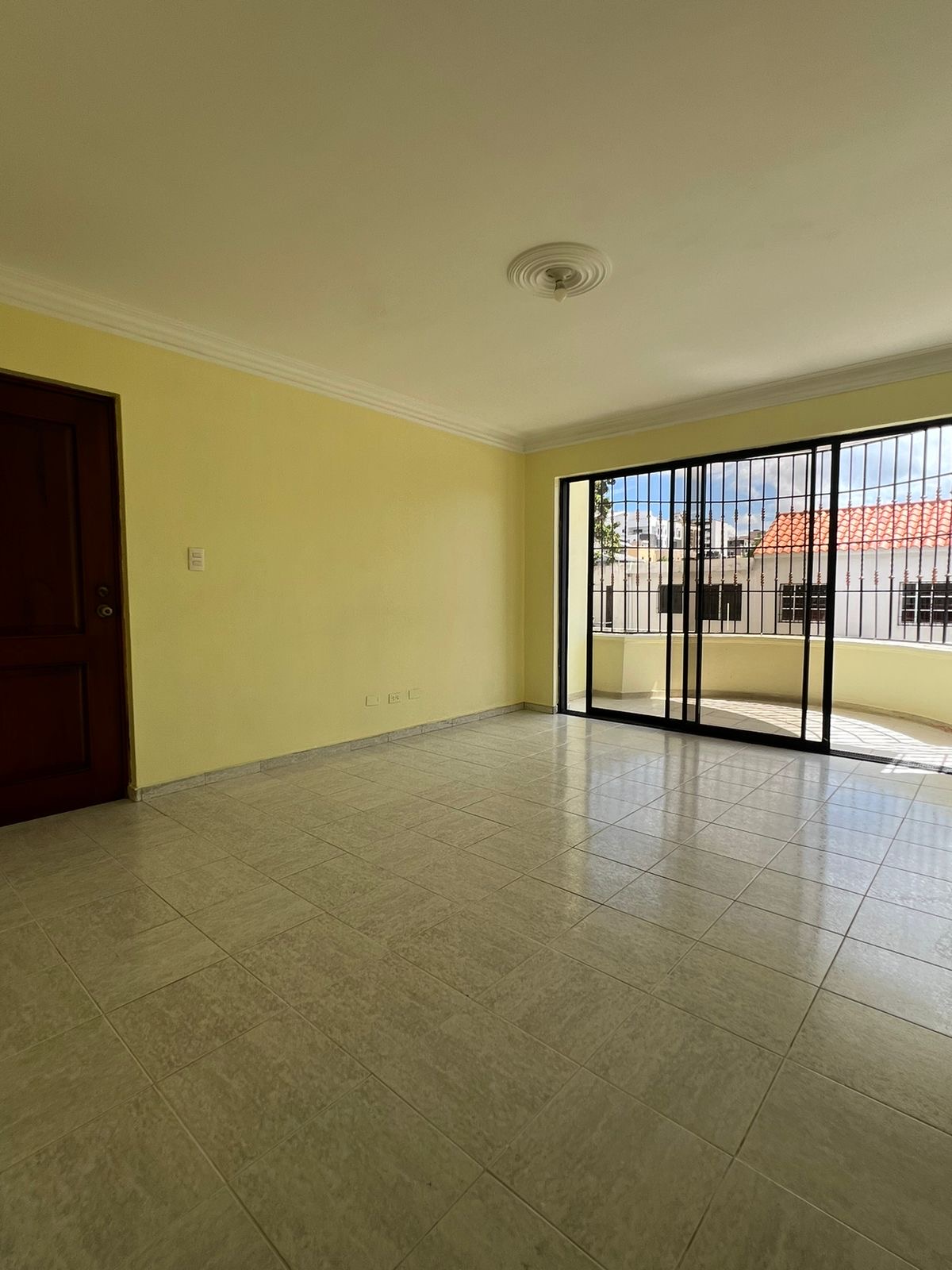 apartamentos - Vendo en el millón segundo nivel dos hab dos baños