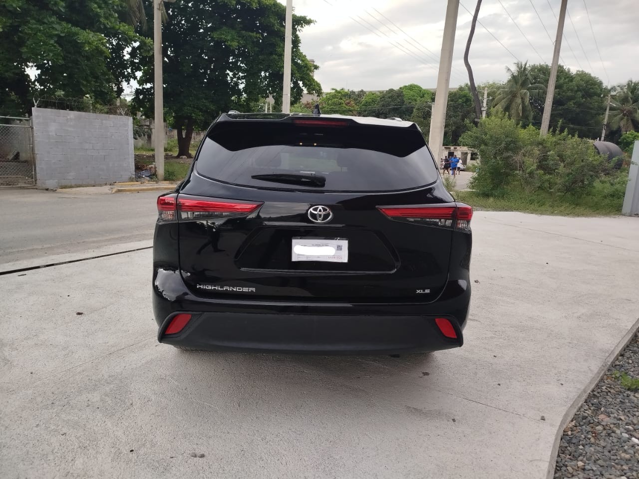 jeepetas y camionetas - Toyota Highlander XLE 2020 Clear Carfax 110 milla recién importada.  3