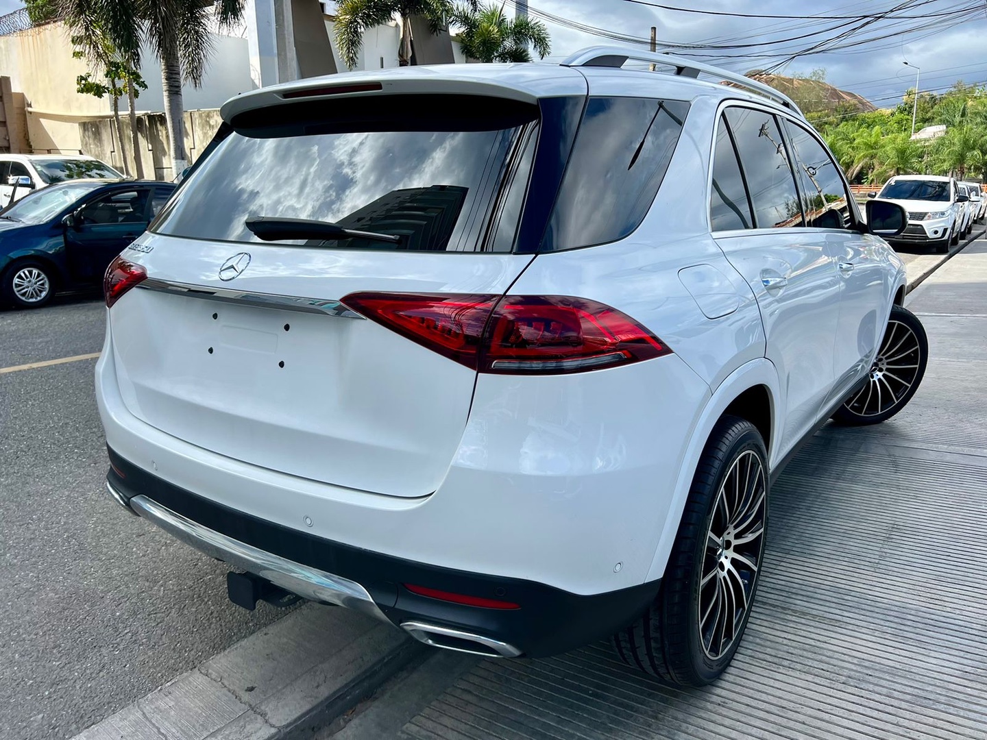 jeepetas y camionetas - Mercedes Benz GLE 350 2020 blanco 2