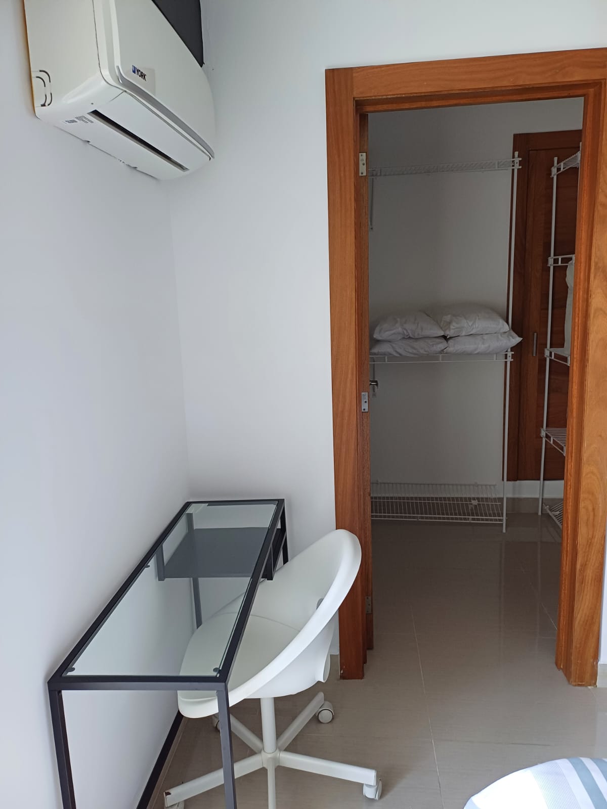 apartamentos - Alquilo apto  amueblado en bella vista norte 8