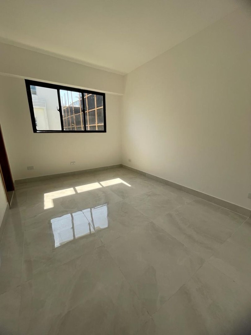 apartamentos - Venta de Apartamento en Renacimiento Amplio 5