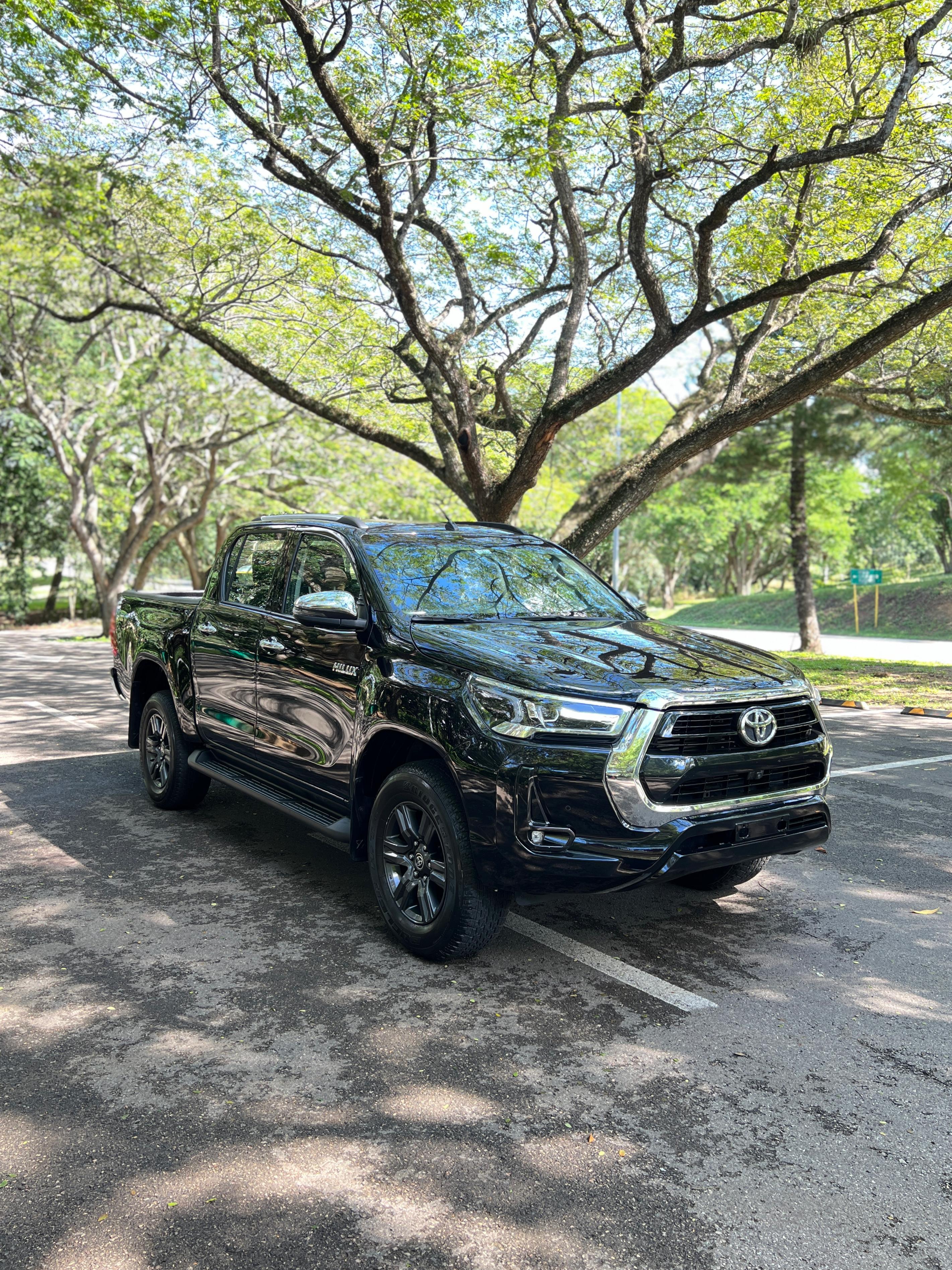 jeepetas y camionetas - Toyota hilux 2023